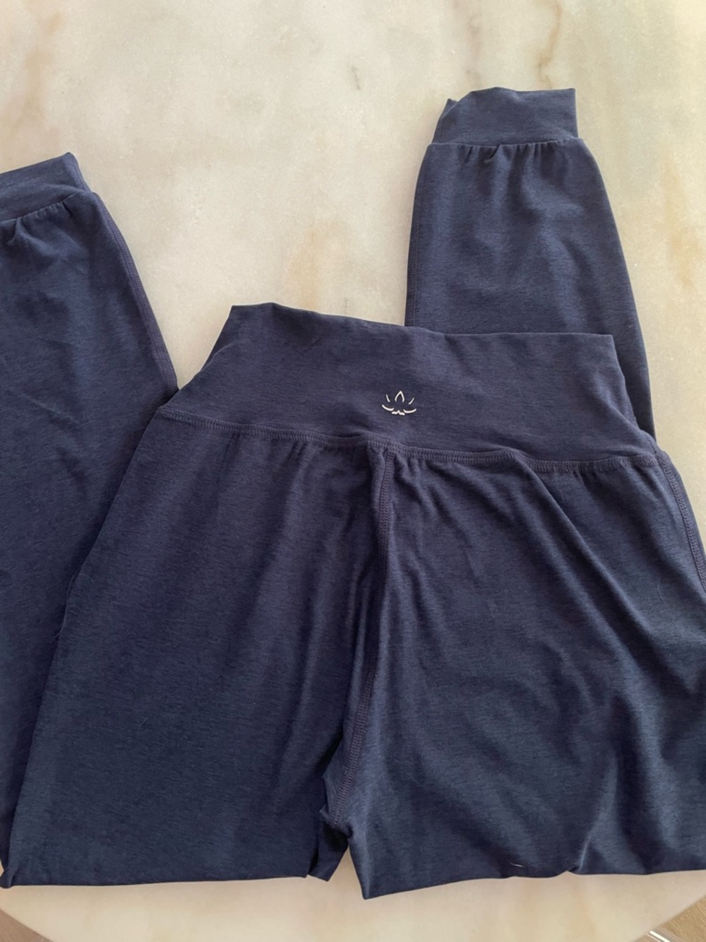 Beyond Yoga womens Navy Blue High-Waist joggers size S